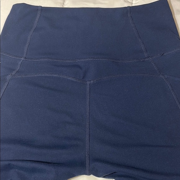 Fabletics Oasis Pureluxe
High-Waisted Pocket Navy Capri Leggings - Picture 10 of 12